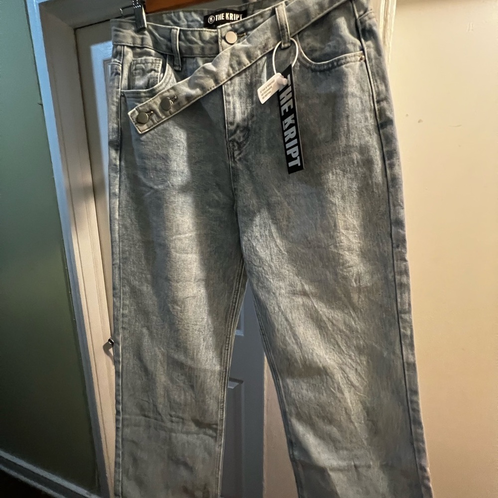 The Kript Jeans - Picture 2 of 4